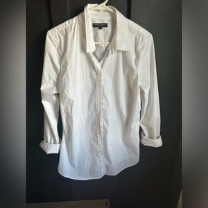 NWOT banana republic women’s button up shirt. Size 14 tall